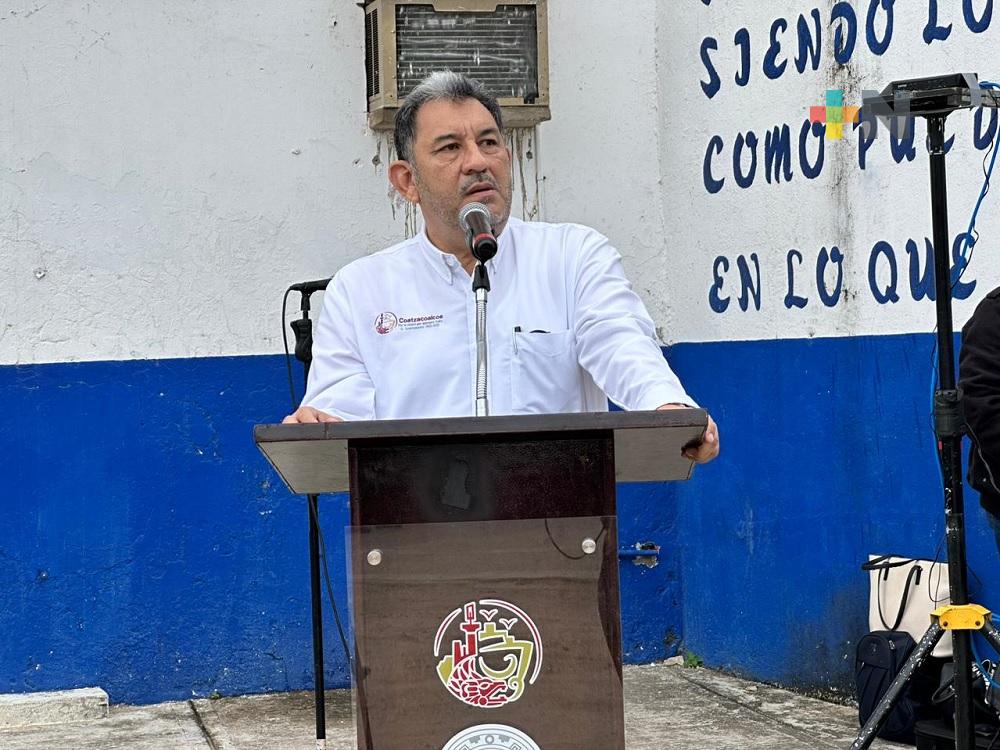 Amado Cruz apoya candidatura de Rocío Nahle a gubernatura de Veracruz