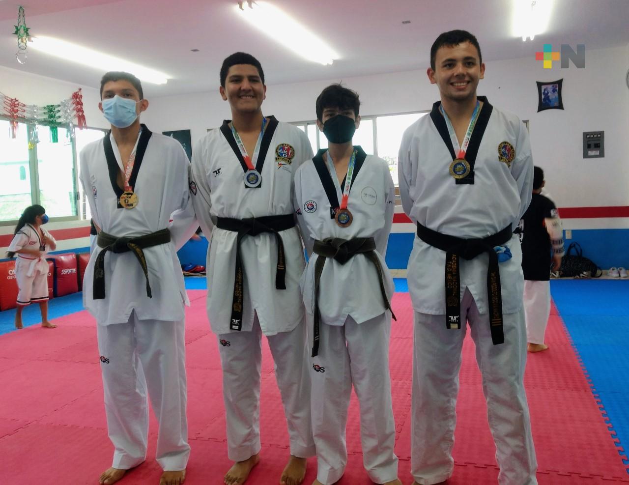 Dragones de Coatzacoalcos competirán en macroregional de taekwondo de Córdoba