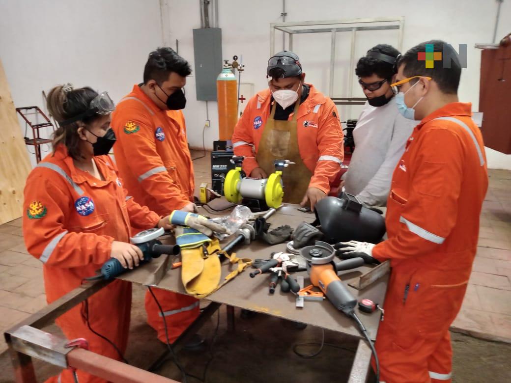 Estudiantes del Tecnológico de Veracruz recaudan fondos para competir en NASA