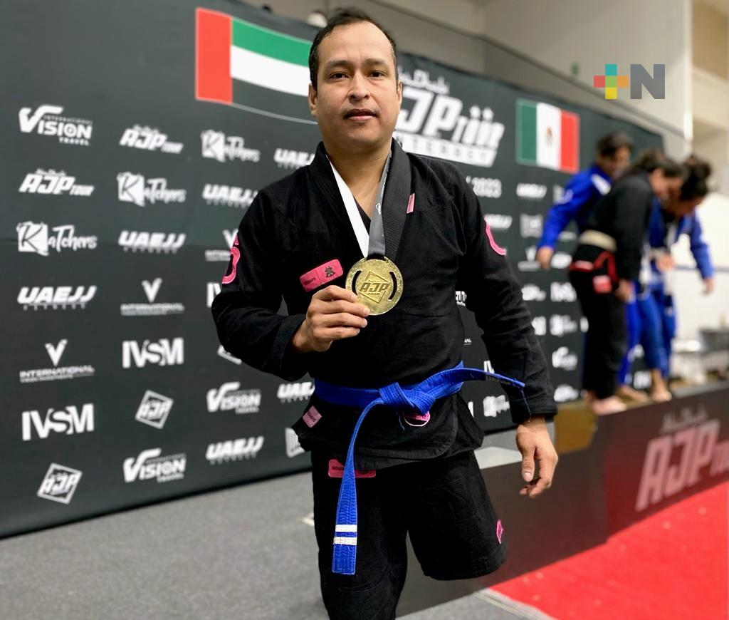 Minatitleco ganó Campeonato Internacional de Jiujitsu