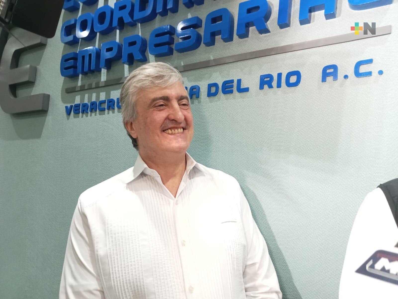 Firman convenio Universidad Cristóbal Colón y Consejo Coordinador Empresarial