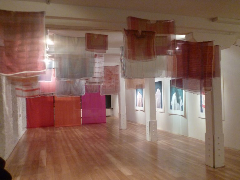 Invitan a inauguración de exposición ReVisita al Museo del Imaginario, obra de Yosi Anaya, en el Centro Cultural Atarazanas