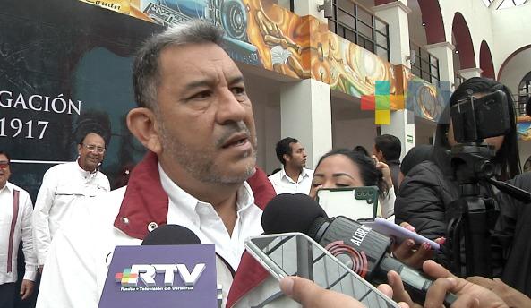 Amado Cruz pide apoyo a gobierno estatal para rehabilitar recinto de Expo Feria
