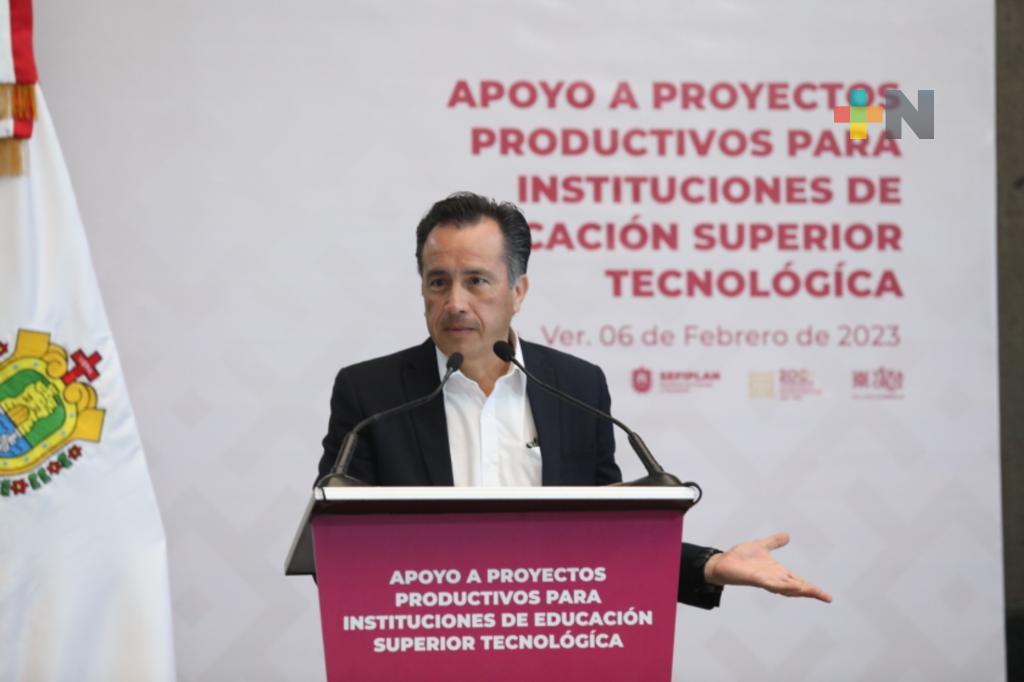 Veracruz destina 100 mdp a 65 proyectos de Educación Tecnológica