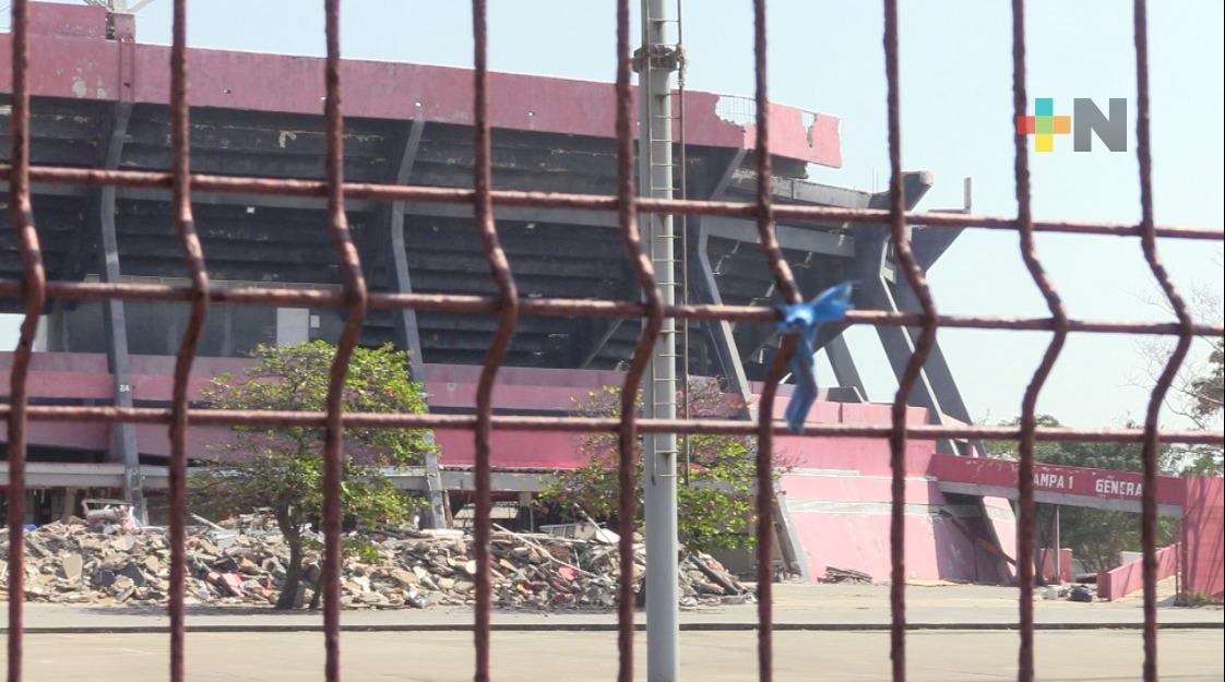 Inició remodelación del estadio Luis Pirata Fuente; tendrá nivel profesional