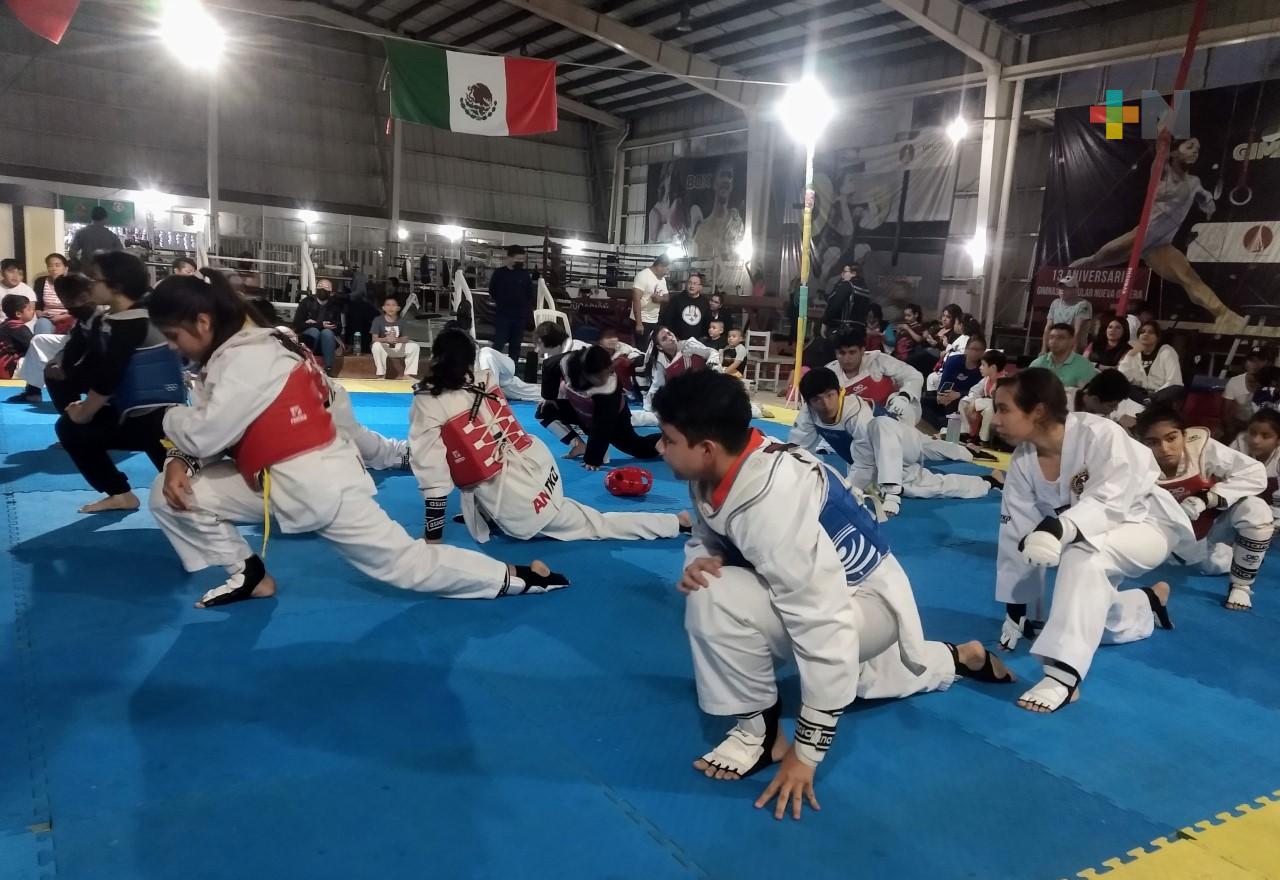 Academia Nacional Halcones recibió tope de taekwondo