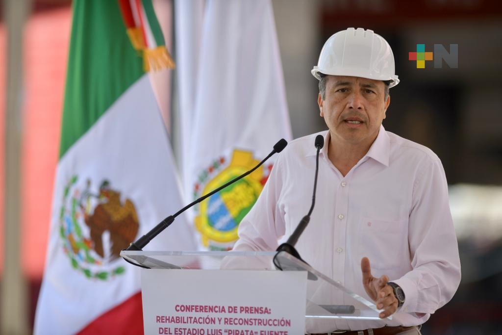 Nombre de «Tiburones Rojos» está vetado por Femexfut y por FIFA: Gobernador