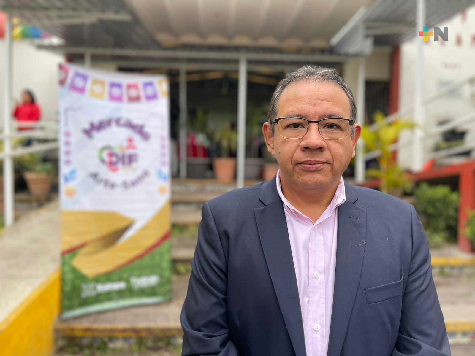DIF de Xalapa lleva a cabo tercera edición del Mercado Arte–Sano