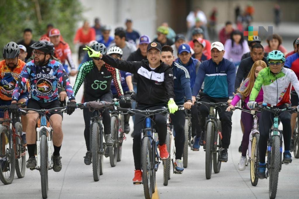 Inaugura gobernador Cuitláhuac García Jiménez carretera Actopan–El Zetal
