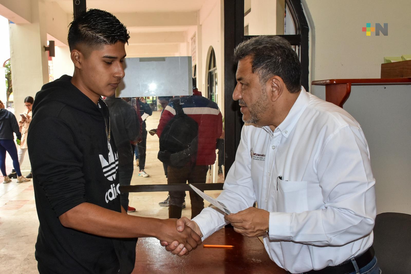 Coatzacoalcos invita a jóvenes a tramitar cartilla militar