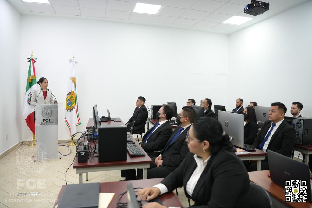 Fiscal inaugura curso-taller impartido por la embajada de Estados Unidos