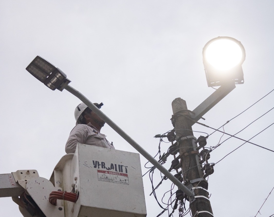 Instalarán más de 5 mil luminarias tipo led en Minatitlán