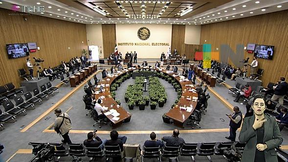 Convoca Lorenzo Córdova a sesión del Consejo general el próximo 3 de abril