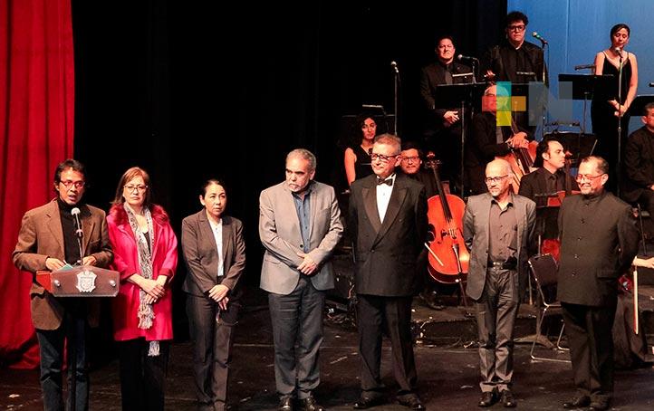 UV homenajeó a Rodolfo Sánchez por su trayectoria musical
