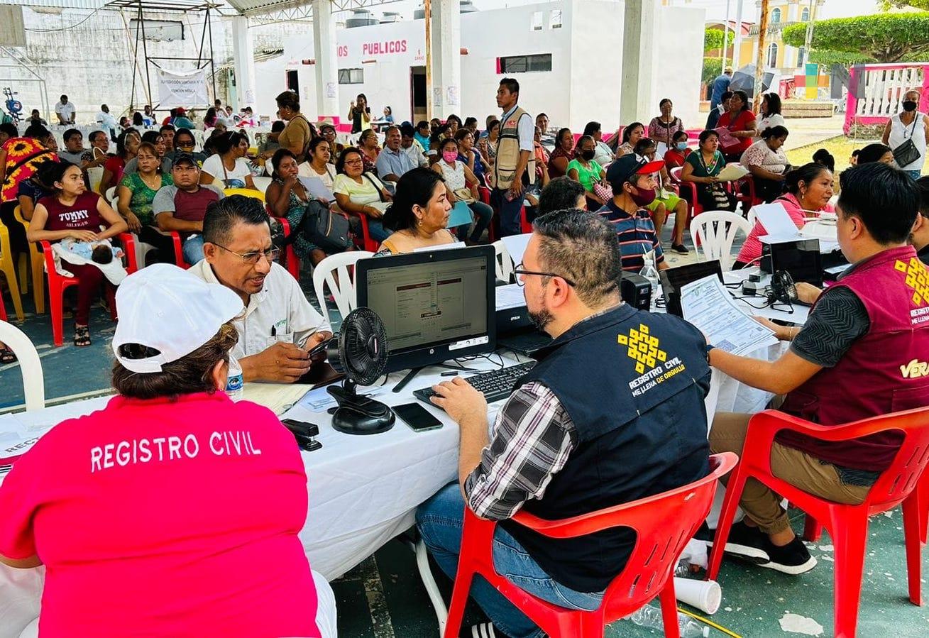 Brigadas Itinerantes del Registro Civil brindan más de 4 mil 500 servicios en tres municipios