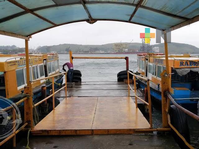 Cierran puerto de Coatzacoalcos a la navegación por fuertes rachas de viento