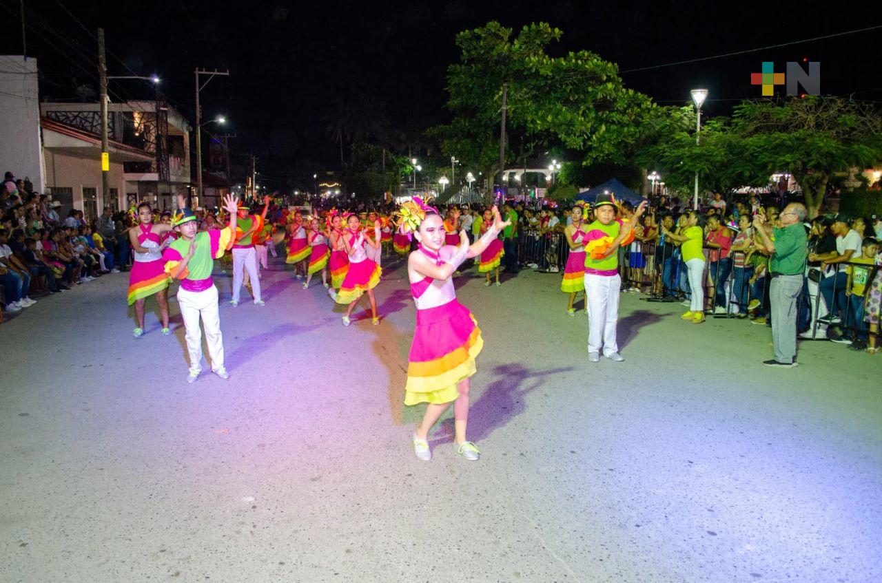 Carnaval promueve cultura de la región de Platón Sánchez