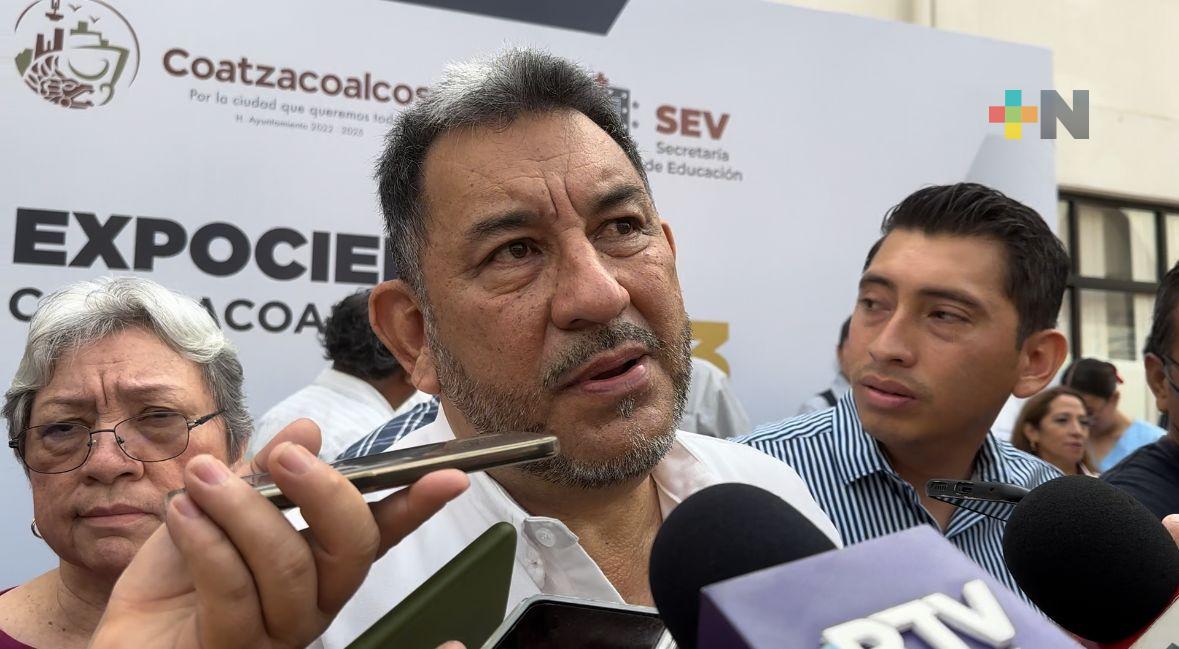 Limpieza a monumentos en Coatza demorará para respetar expresiones de 8M