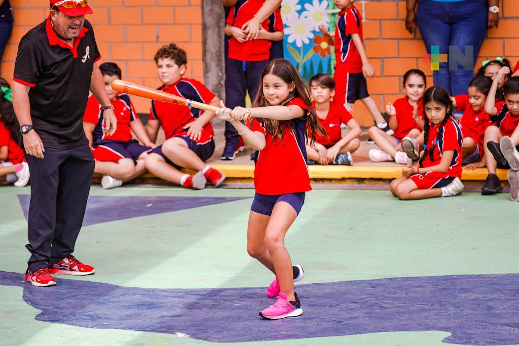 “Beisbol en tu escuela” conquista niños y niñas de las escuelas de Veracruz