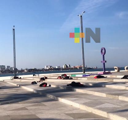 Con performance Colectiva Rabia buscar concientizar sobre el feminicidio