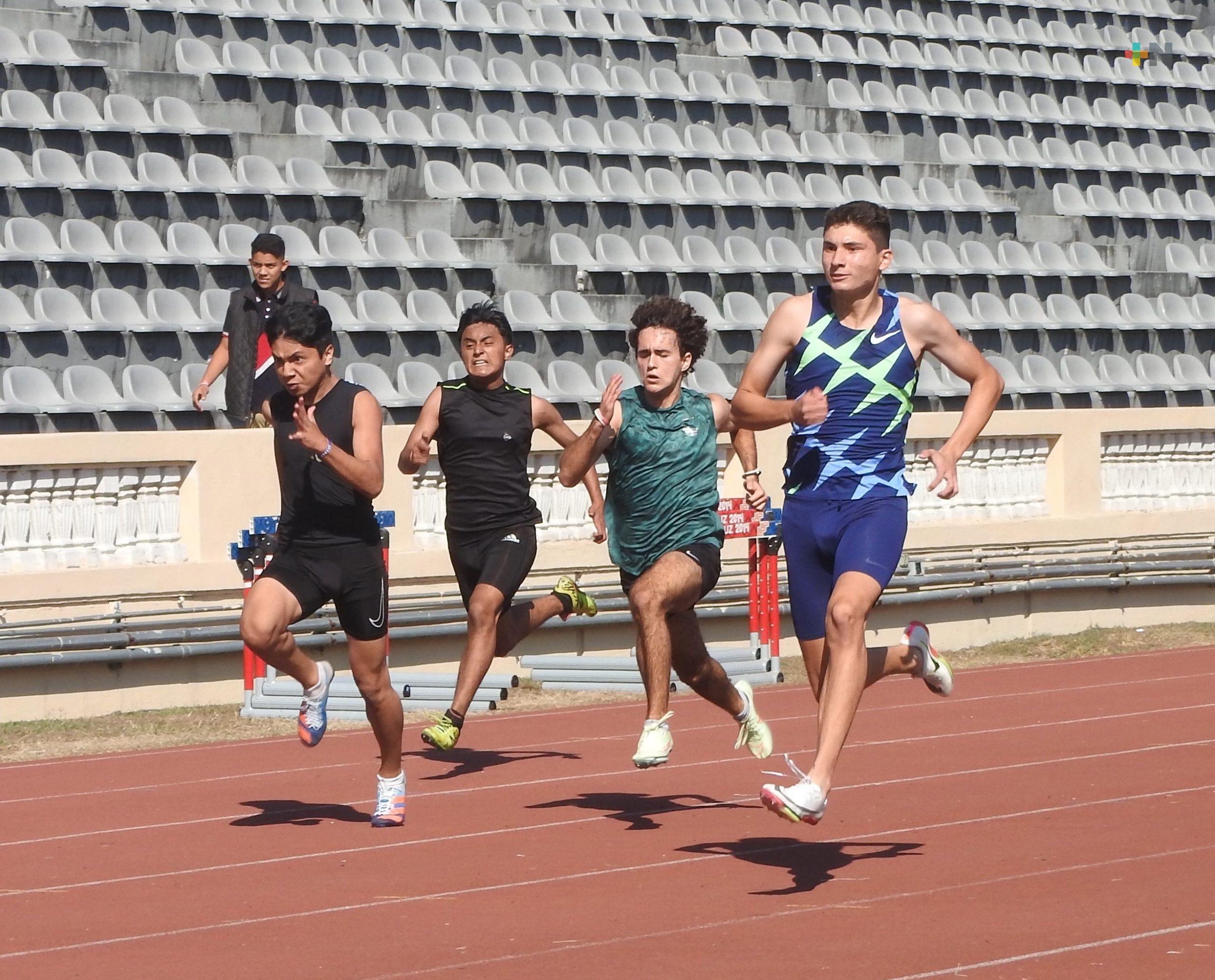 Domina Xalapa primer día del selectivo estatal de atletismo