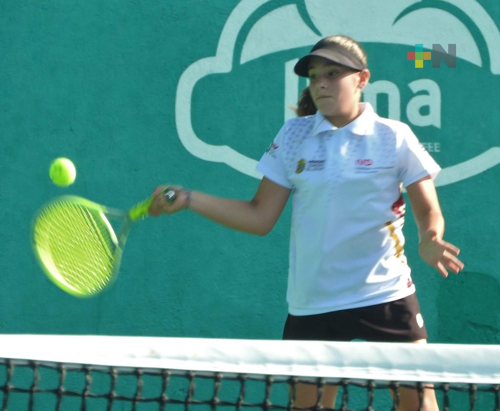 Gana Veracruz primeros puntos en Macro Regional de Tenis