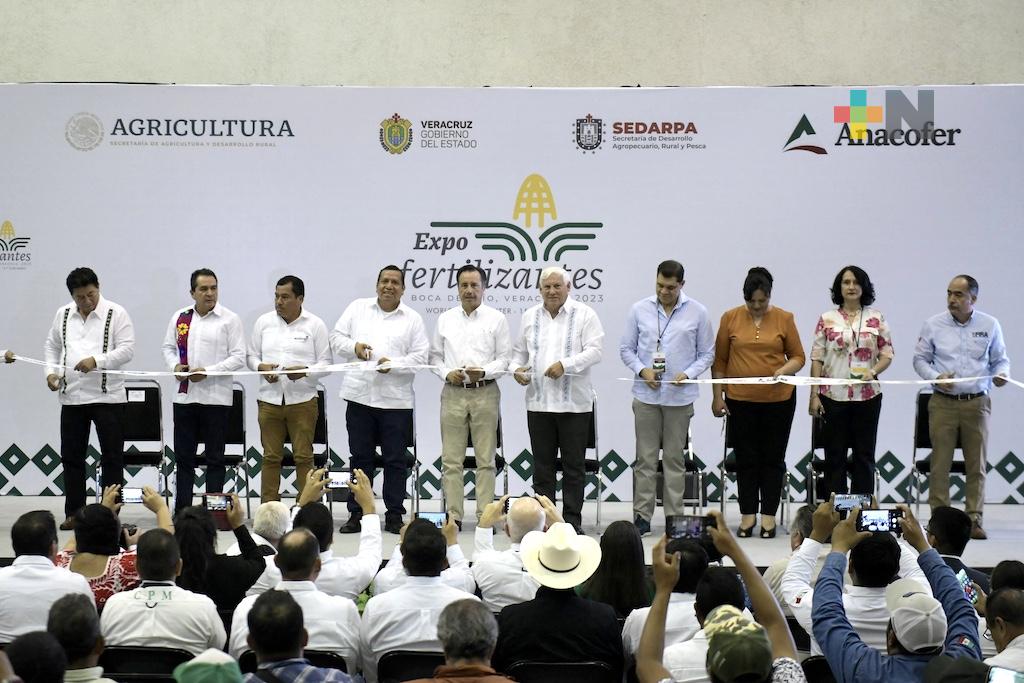 Inaugura Gobernador la Expo Fertilizantes 2023 en Boca del Río