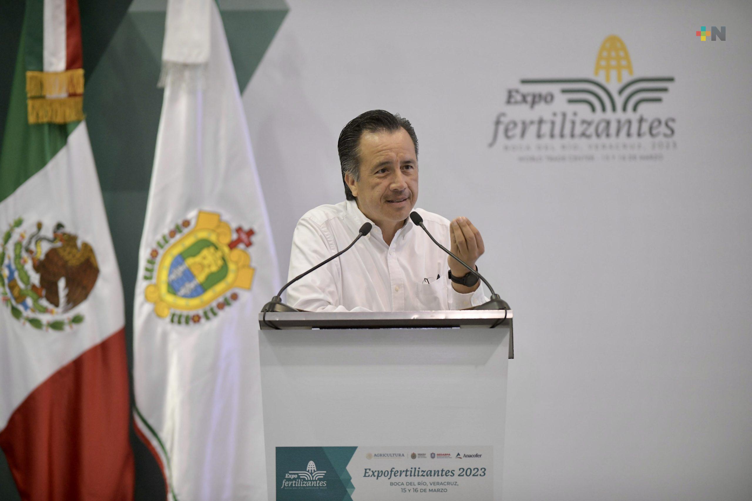 Veracruz, presente en la transformación del campo: Cuitláhuac García