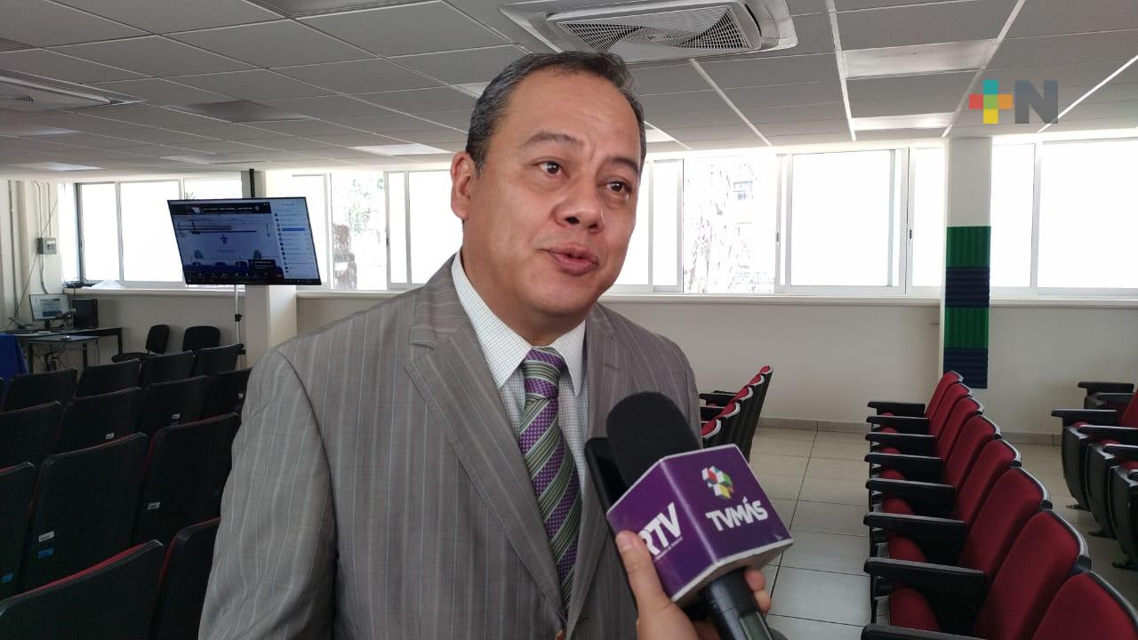 Se deben abordar los temas legales y de gobernanza de la inteligencia artificial: UV