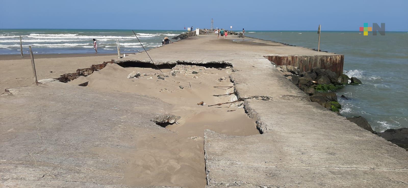 Escolleras de Tecolutla a punto de colapsar