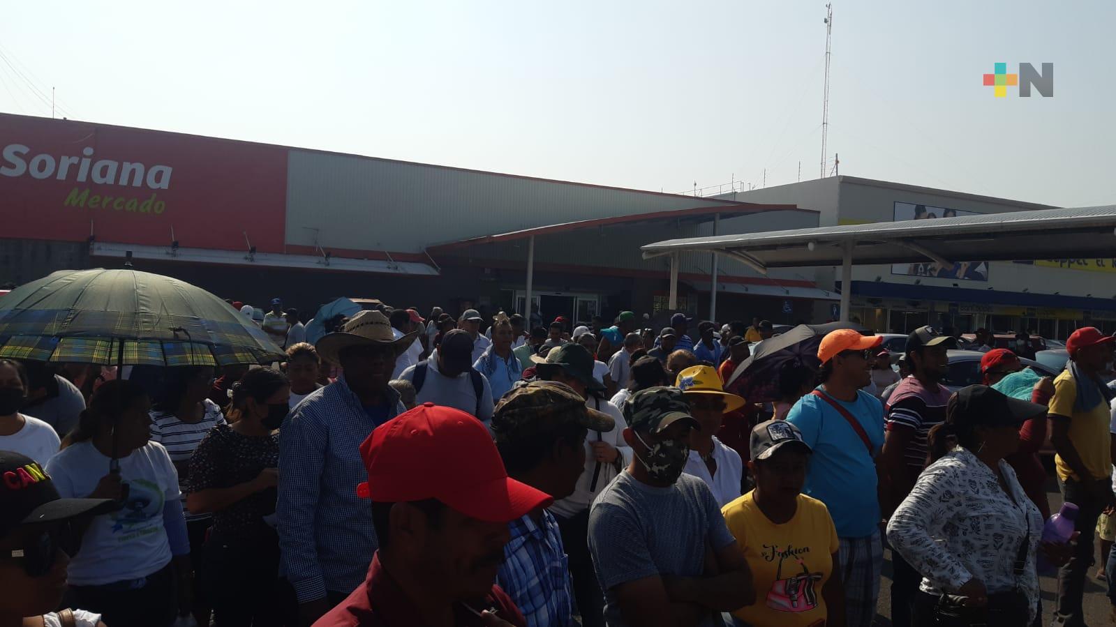 Extrabajadores de SAS se manifestaron contra el servicio de agua en Medellín