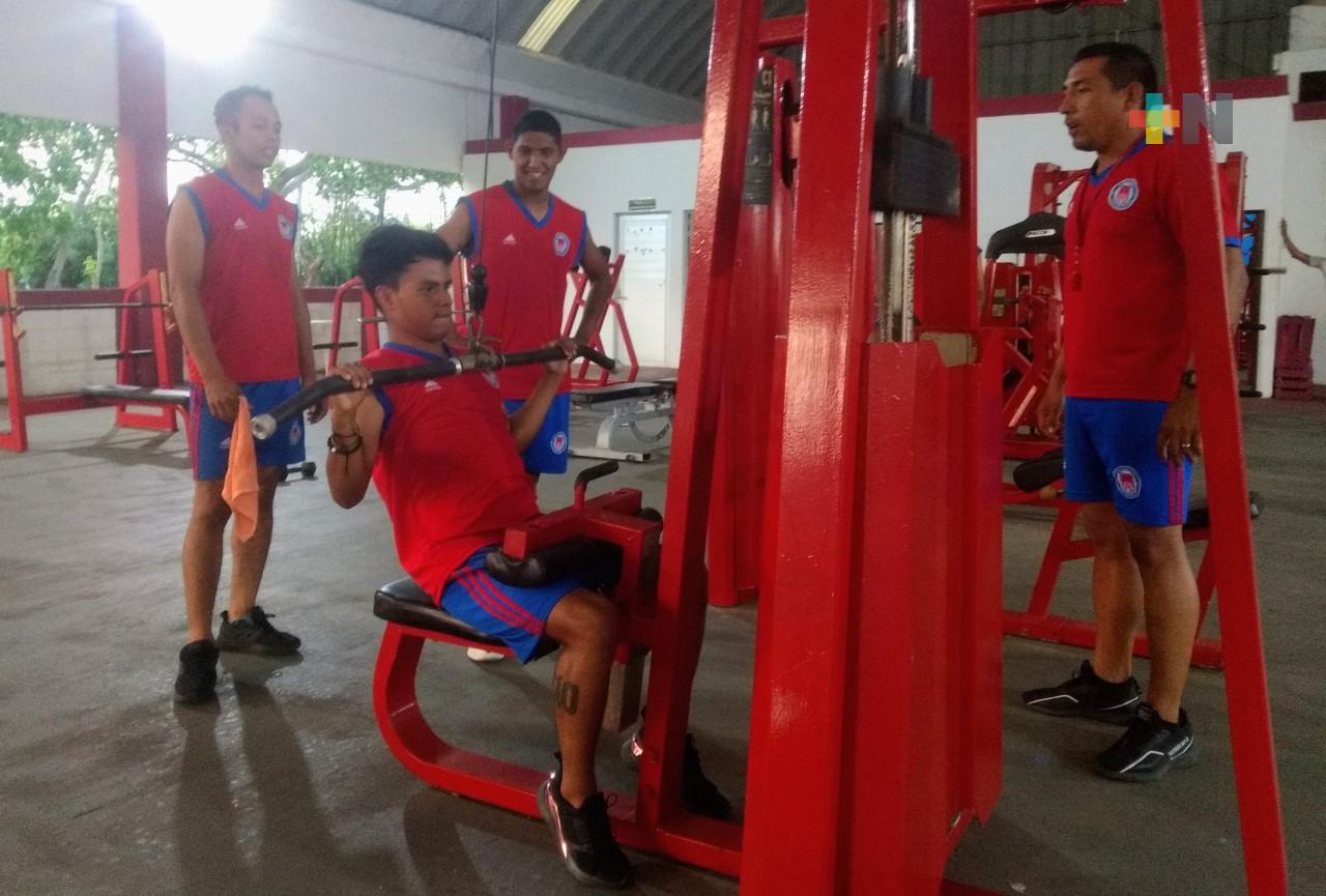 Gimnasios populares de Coatza ofrecen clases de taekwondo, boxeo y gimnasia