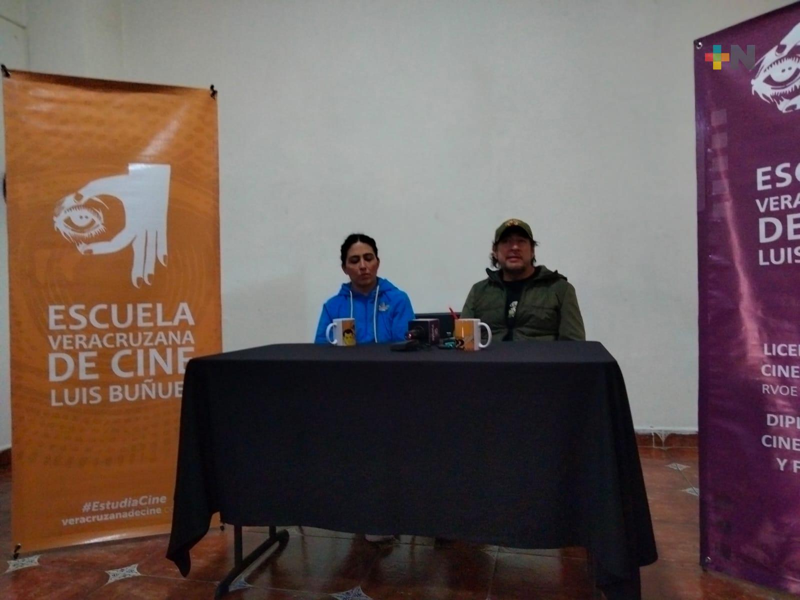 Colaboradores de Guillermo del Toro impartieron talleres de animación en Xalapa