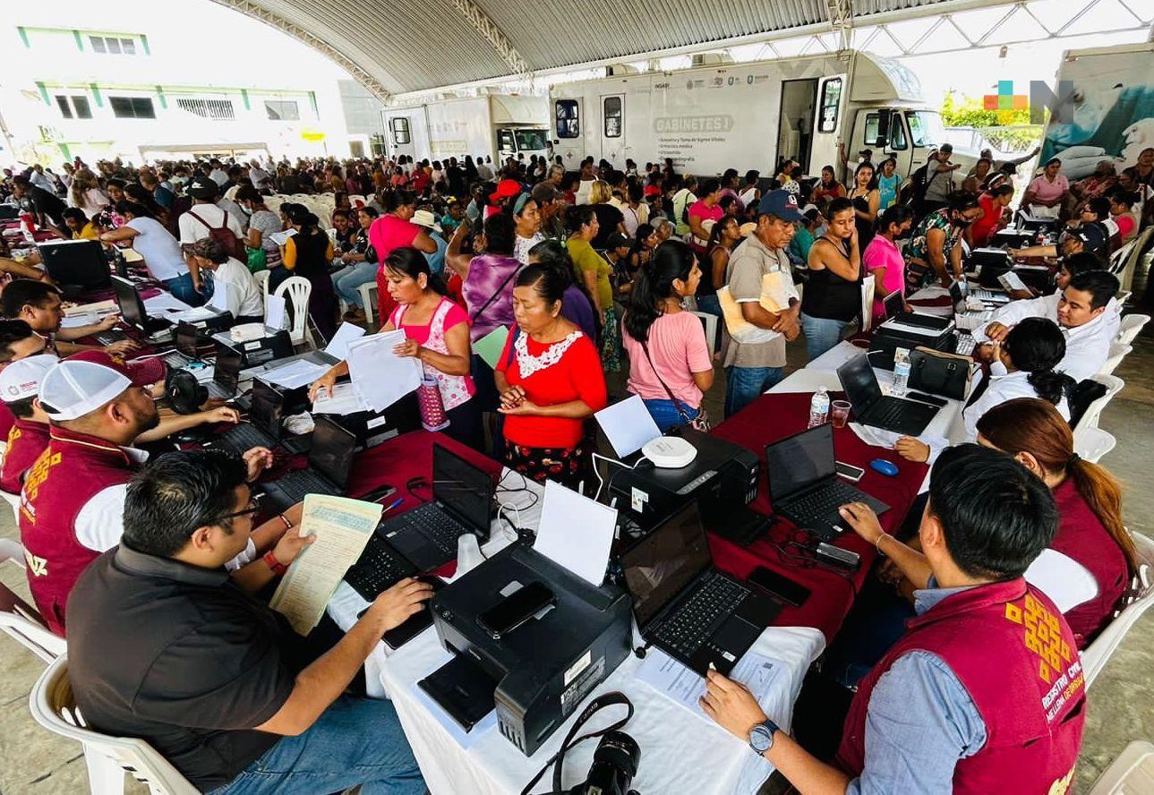 Da Registro Civil casi 8 mil 500 servicios en Brigadas de fin de semana