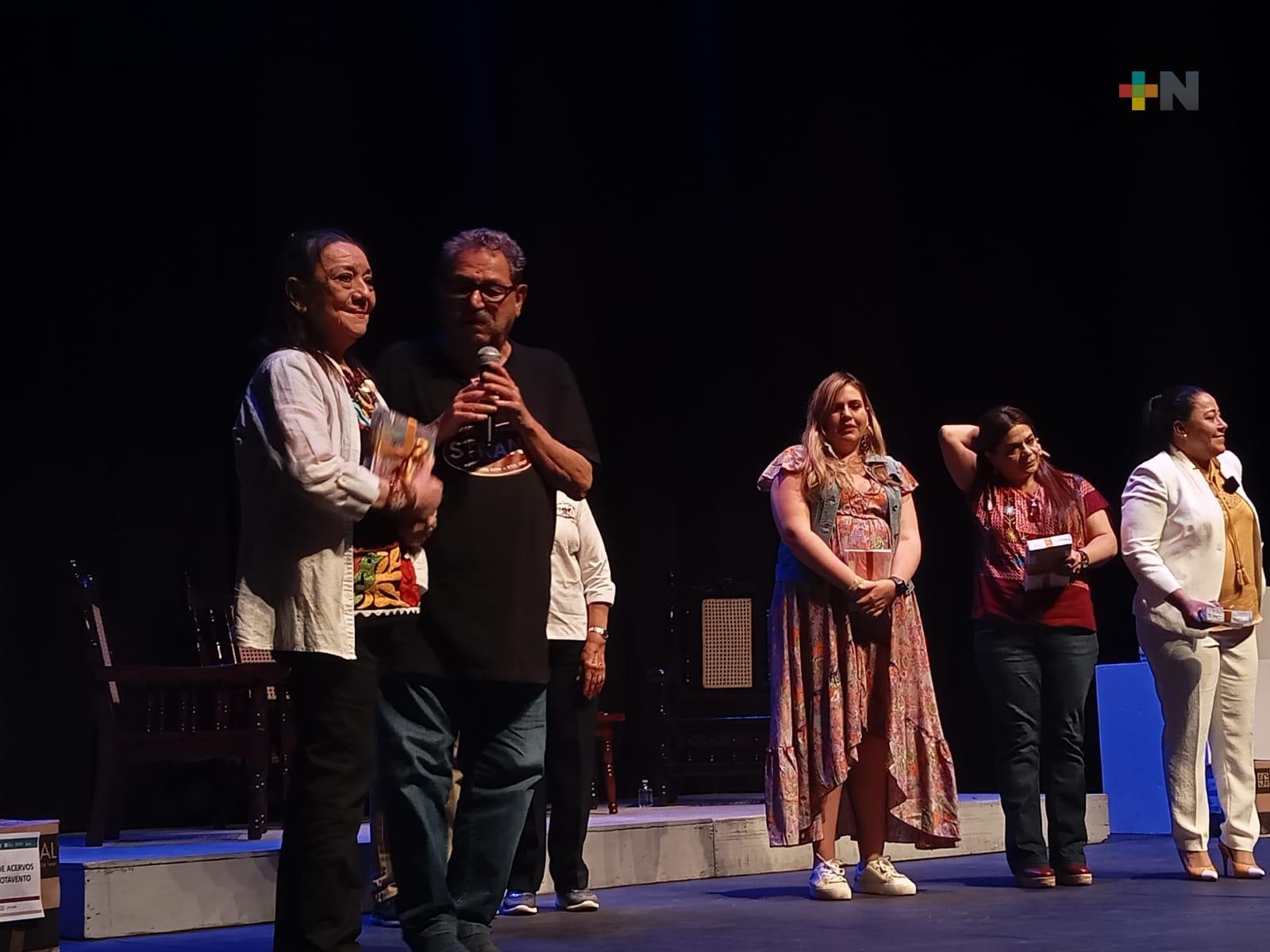 Paco Ignacio Taibo brindó conferencia magistral en el Teatro de la Reforma