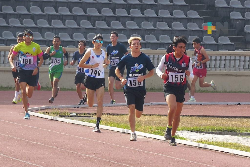 UV realiza exitoso Inter-áreas de atletismo