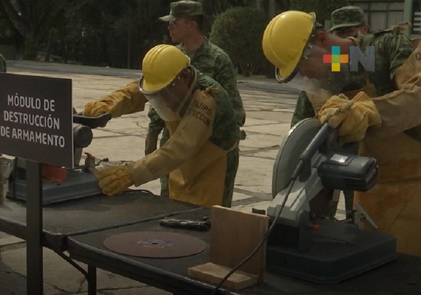 Secretaría de la Defensa Nacional destruye armamento decomisado