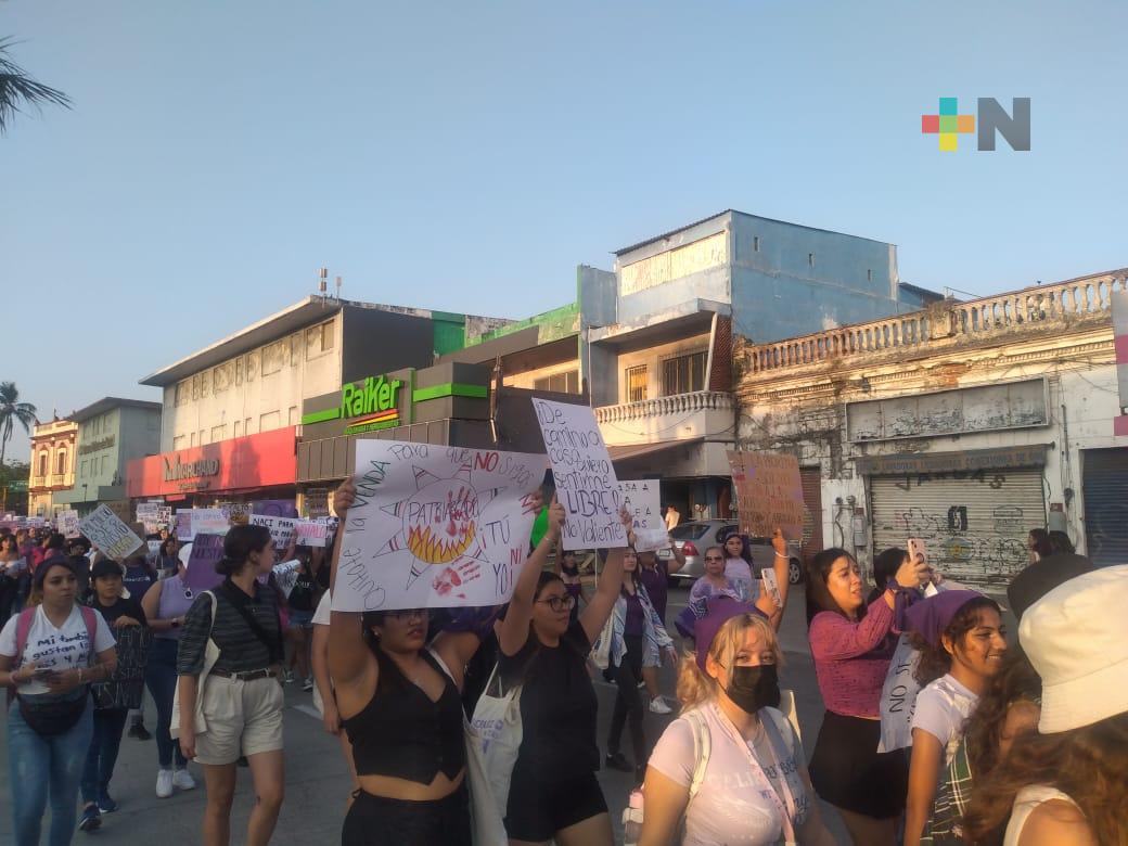 Participan más de mil mujeres en marchas por 8M en Veracruz-Boca del Río