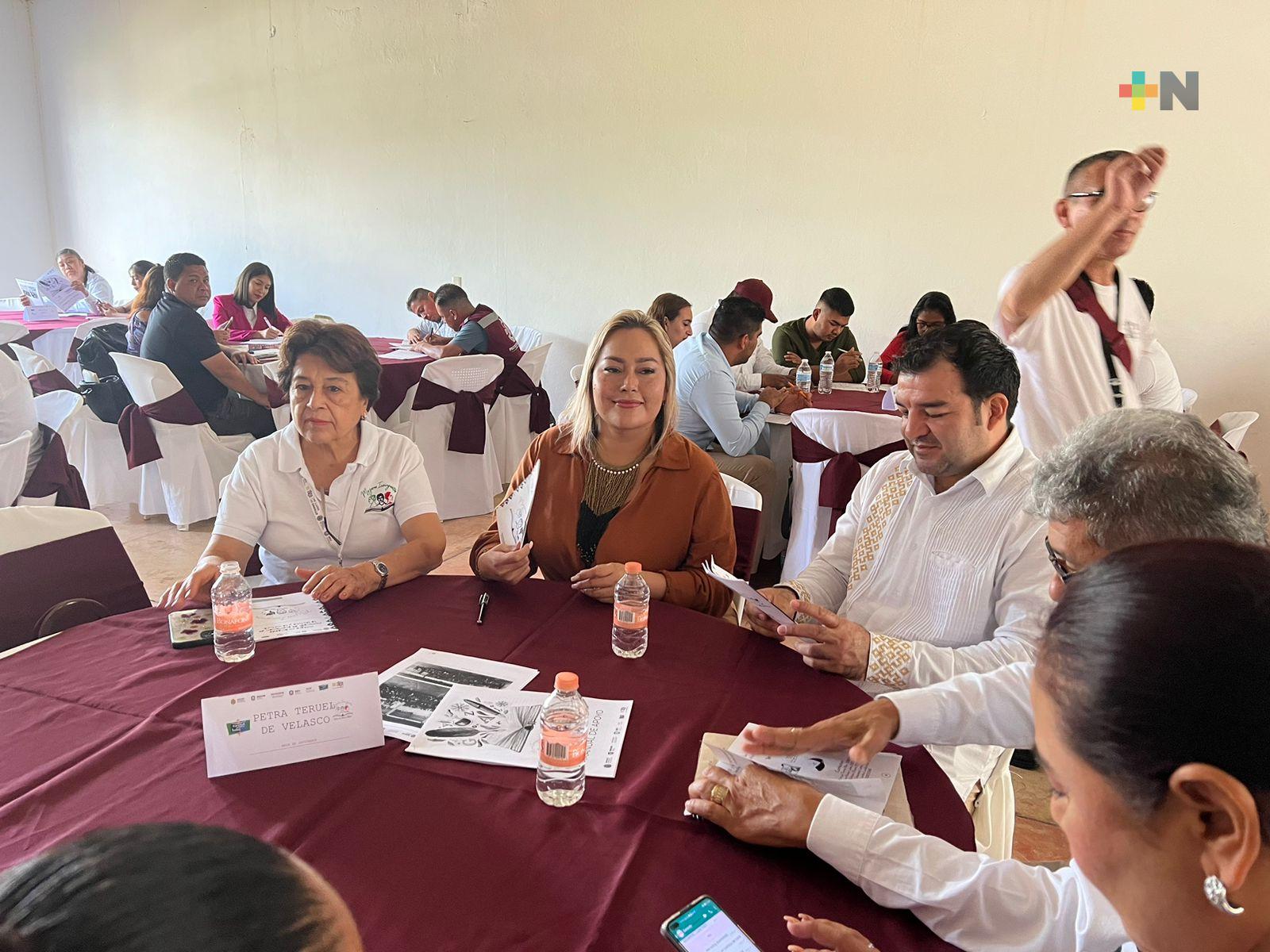 Visita Tres Valles «Mujeres insurgentes por la lectura y la cultura»