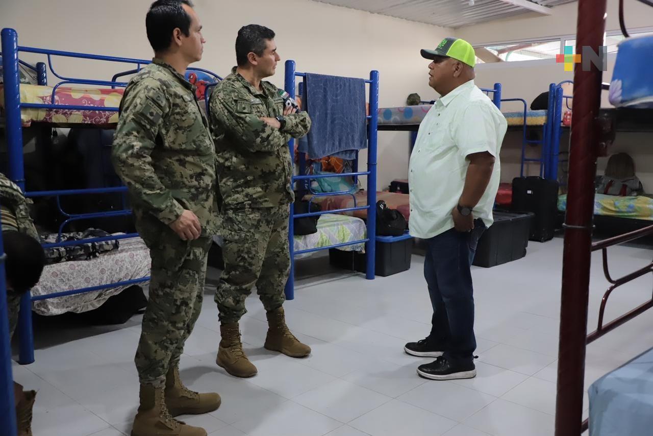 Visita Eric Cisneros instalaciones de la Policía Naval en Omealca
