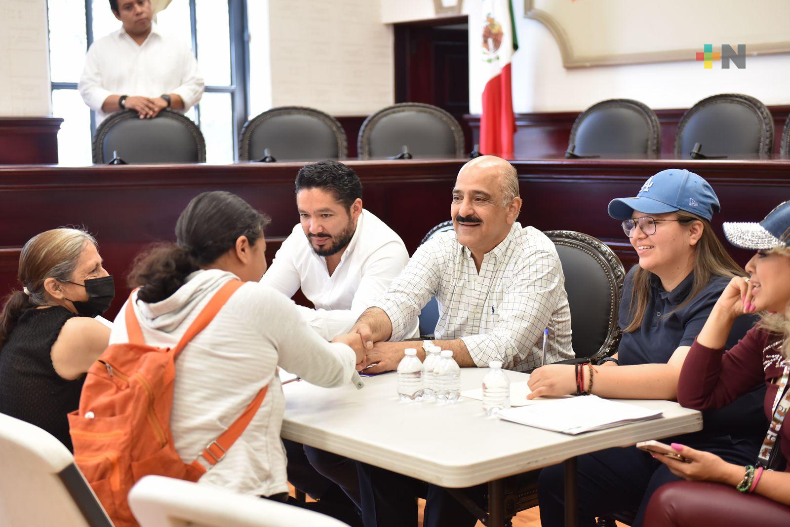 Atiende Ayuntamiento temas sociales y de salud en jornada de audiencias ciudadanas
