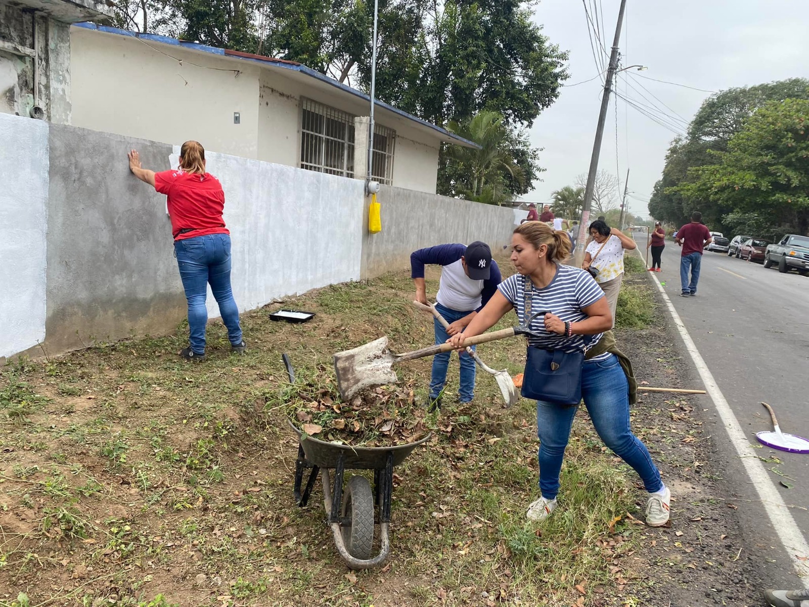 Celebra Gobernador tequio de su gabinete en municipio de Veracruz