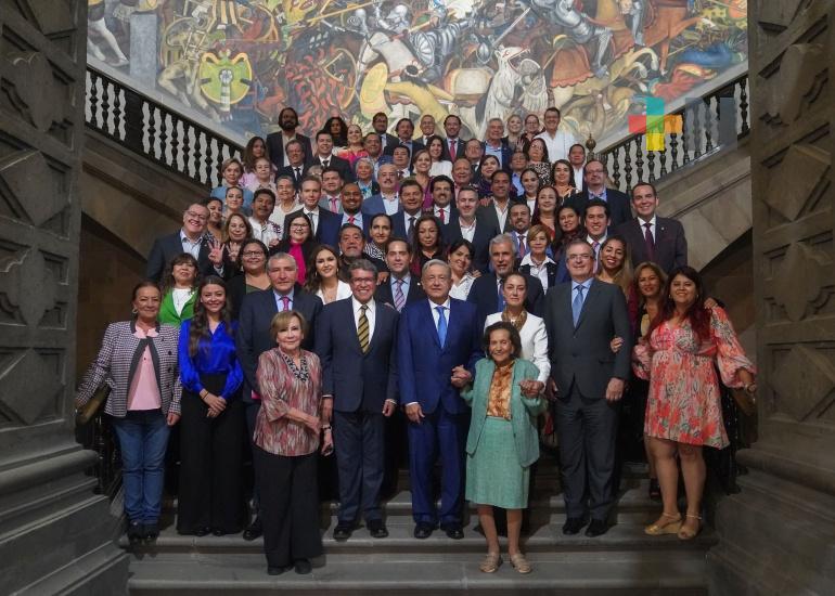 Presidente se reúne con senadores; representan al pueblo e impulsan transformación, afirma