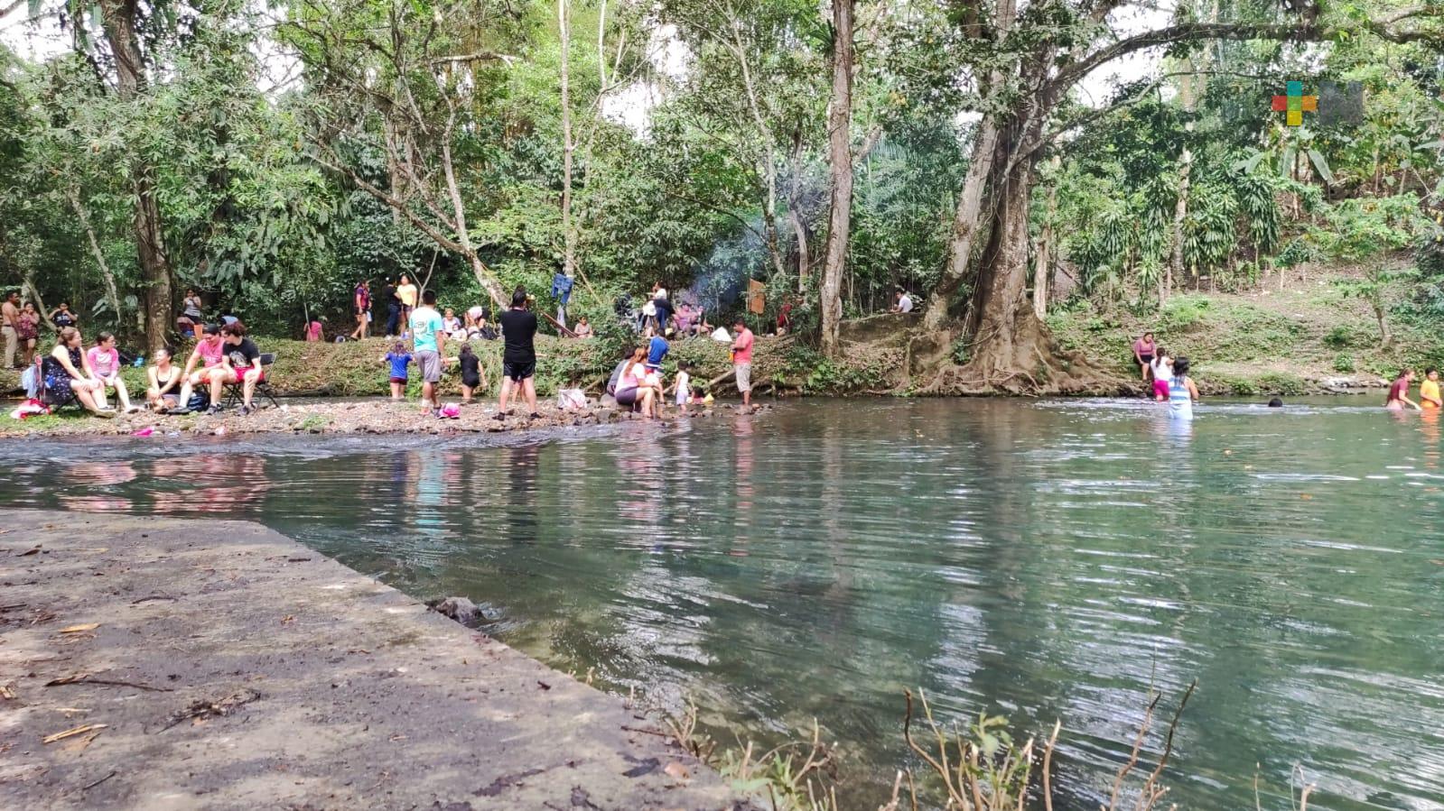 Río Atoyac, sitio favorito en estas vacaciones de Semana Santa