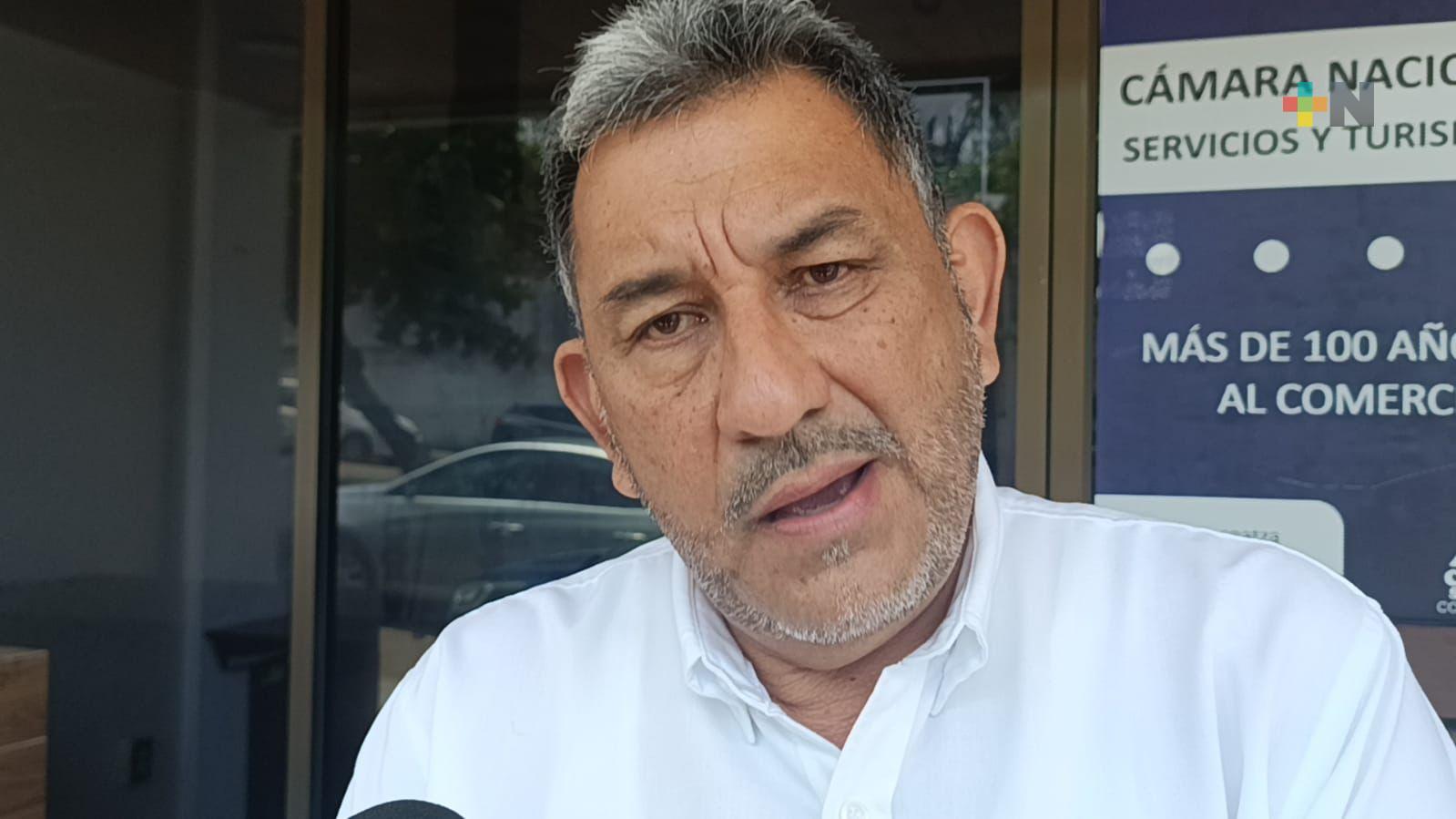 Alcalde de Coatzacoalcos armonizará con política estatal regularización de bares y cantinas