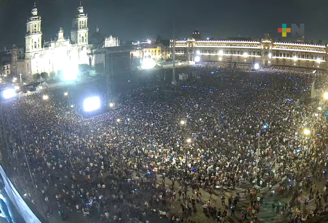 Exitazo, más de 160 mil personas disfrutaron a Rosalía, en el Zócalo