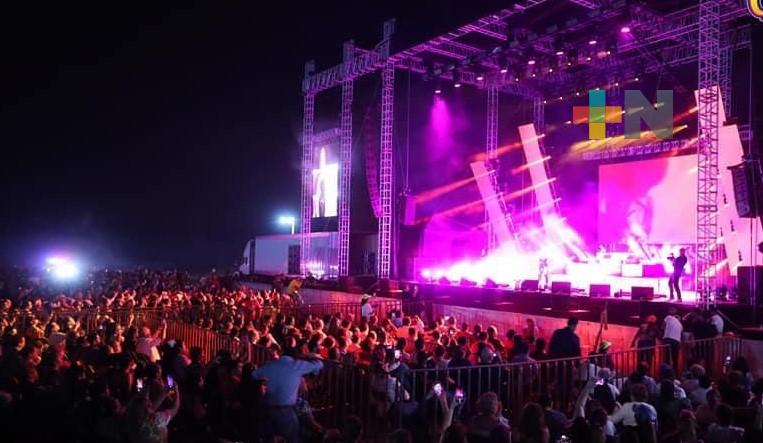 Miles de personas disfrutaron del Carnaval de Minatitlán 2023