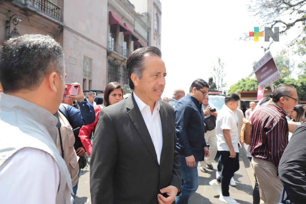 Participa Gobernador en simulacro sísmico junto con otros servidores públicos