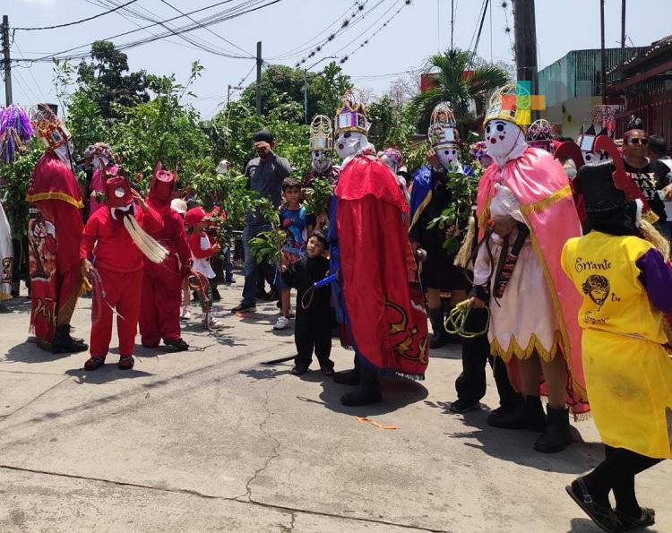 En municipio de Cuitláhuac mantienen tradición de la Rama Tinaja
