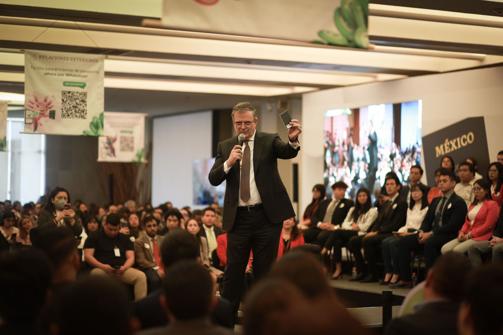 SRE y WhatsApp anuncian nueva modalidad para agendar citas de pasaportes de manera eficiente y segura